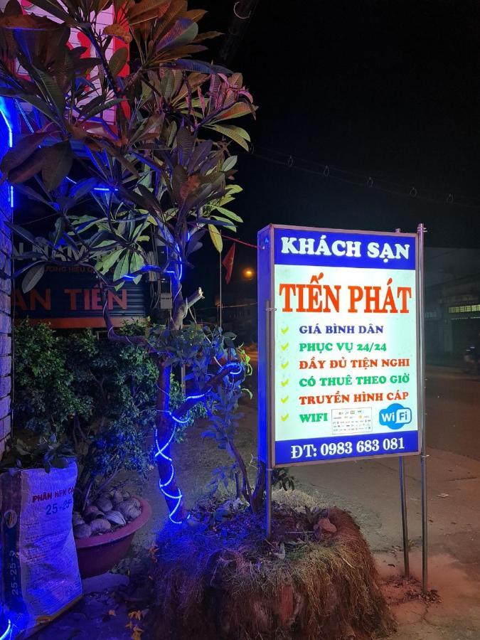Khach San Tien Phat Cà Mau Extérieur photo