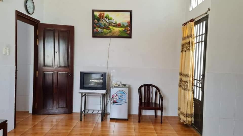 Khach San Tien Phat Cà Mau Extérieur photo